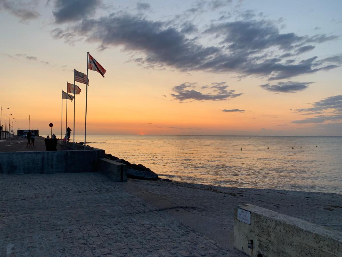 Villa Magulie, Le Calme En Bord De Plage Ver-sur-Mer ภายนอก รูปภาพ